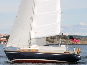 bild Hallberg-Rassy 33 Mistral 